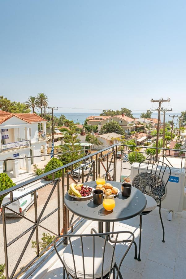 Costa Azzurra Otel 4*